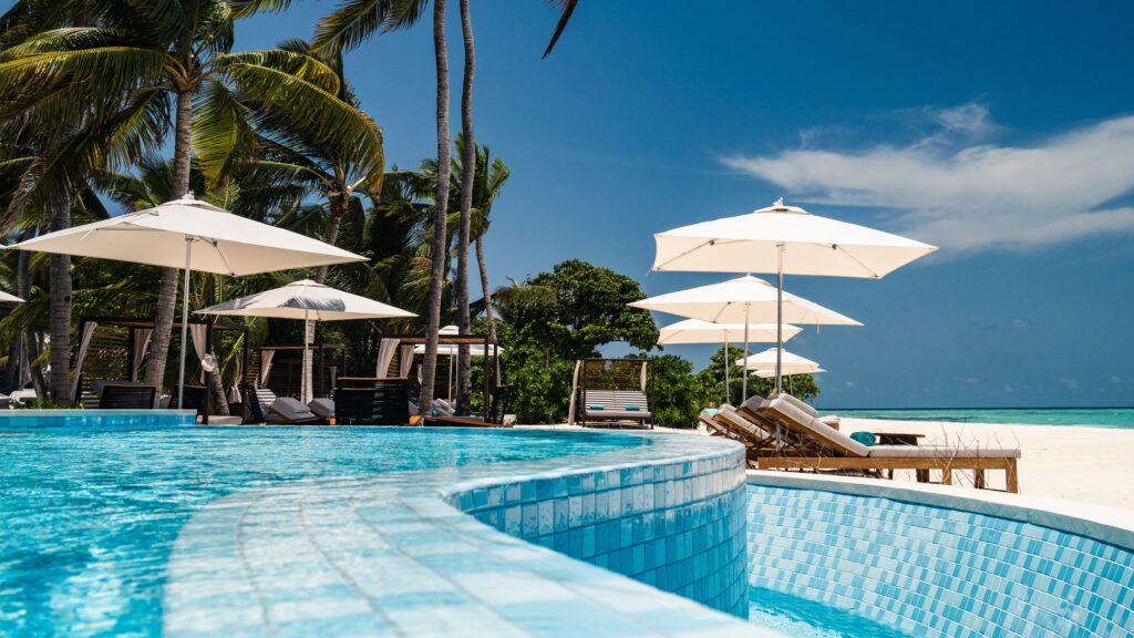 Should you use points or cash to book hotels?